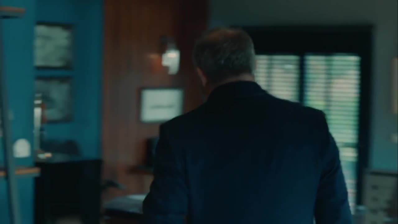 Кадры из сериала Вавилон 5 серия 1 сезон (2020)