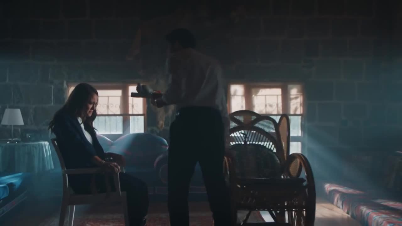 Кадры из сериала Ты расскажи, Карадениз (2018)