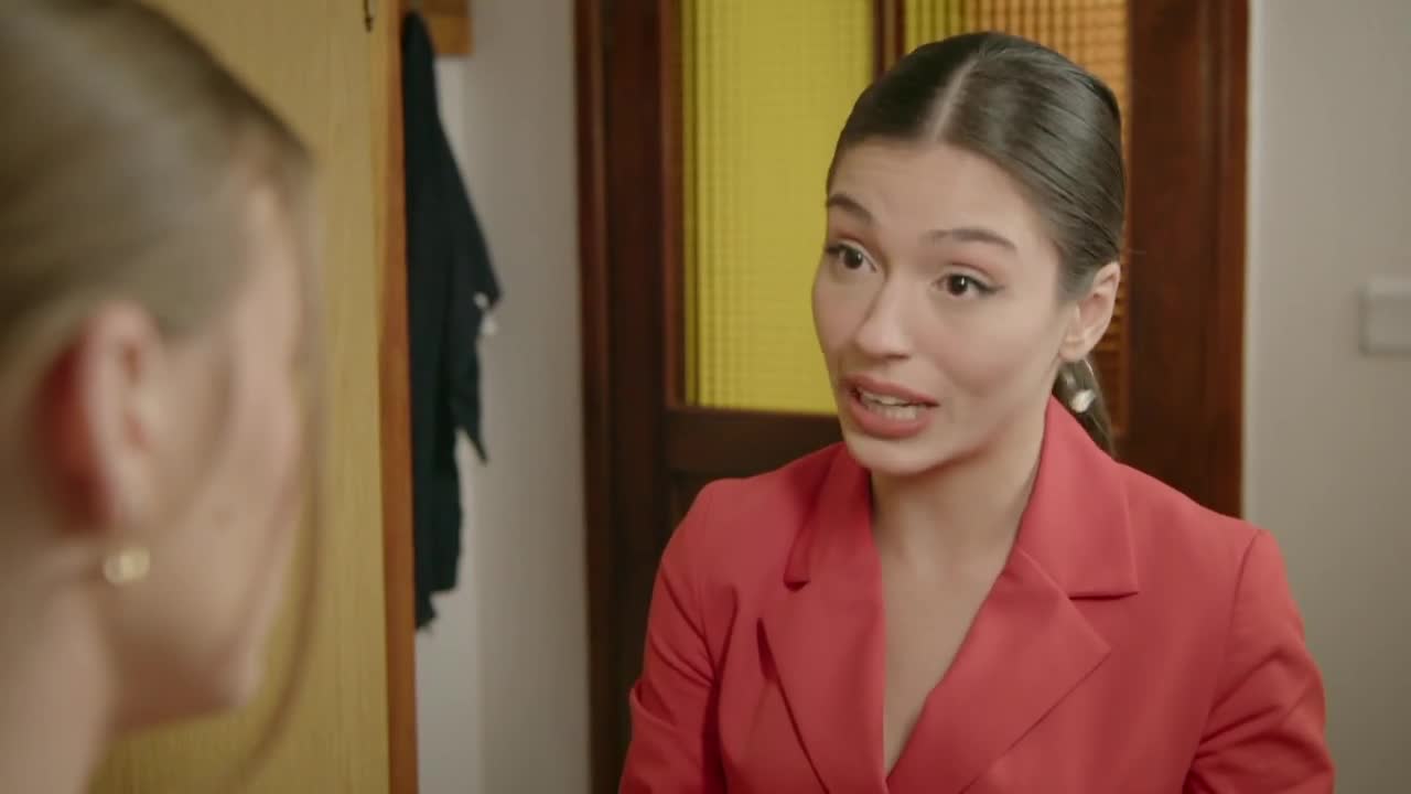 Кадры из сериала Сломанные жизни 8 серия 2 сезон (2021)