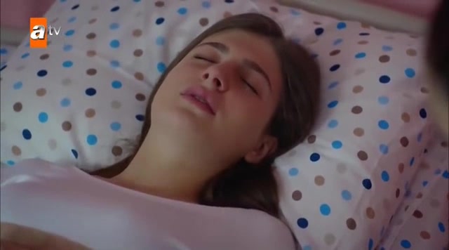Кадры из сериала Обиженные цветы 13 серия 2 сезон (2015)