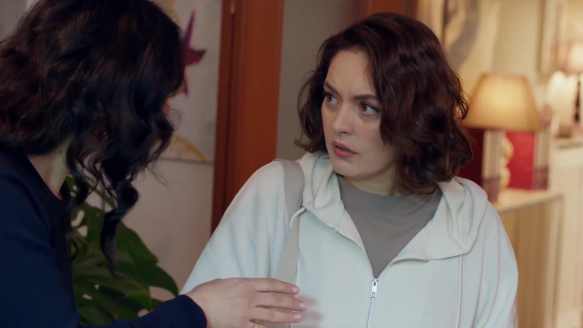 Кадры из сериала Новый день 1 серия 1 сезон (2025)