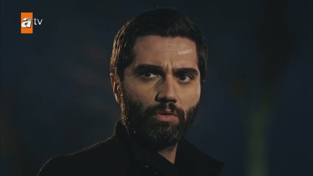 Кадры из сериала Мафия не может править миром (2015)