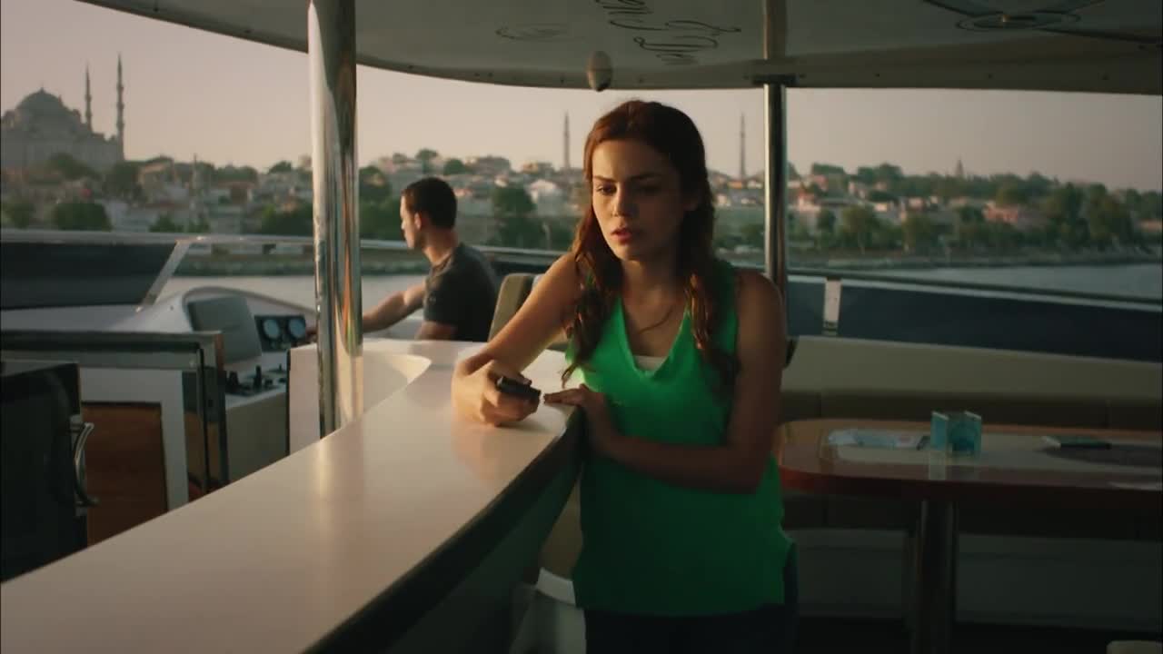 Кадры из сериала В ожидании солнца 22 серия 1 сезон (2013)