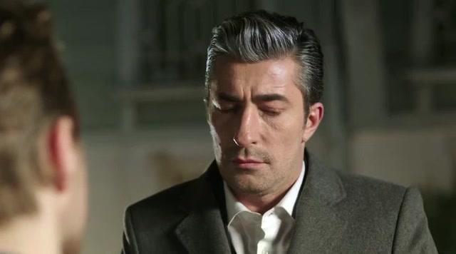 Кадры из сериала Вдребезги (2014)