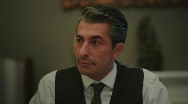 Кадры из сериала Вдребезги (2014)