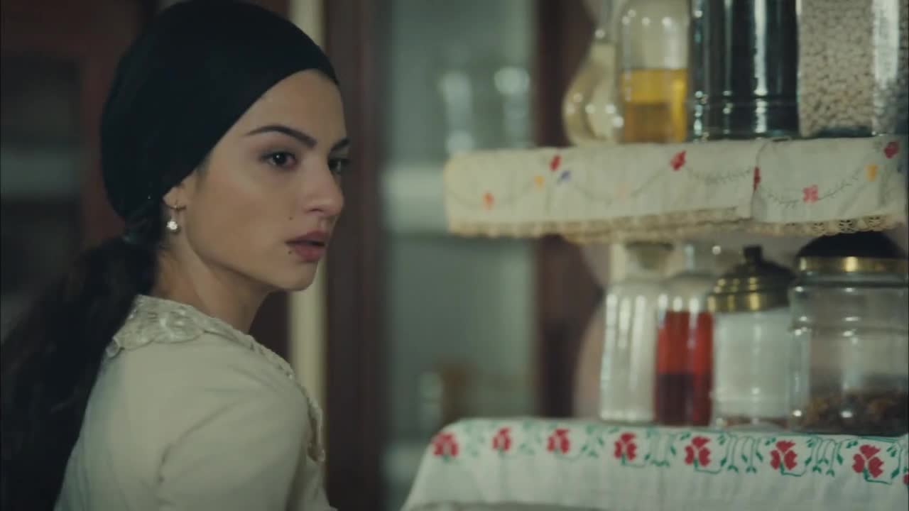 Кадры из сериала Курт Сеит и Александра 12 серия 2 сезон (2014)