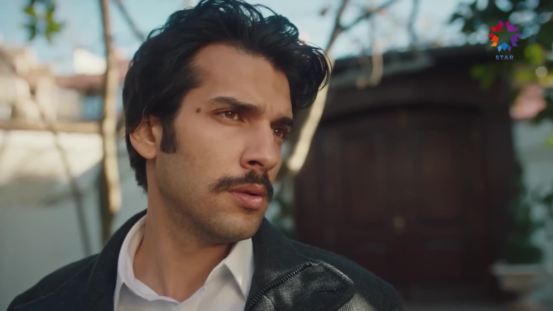 Кадры из сериала Спрячь меня 10 серия 1 сезон (2023)