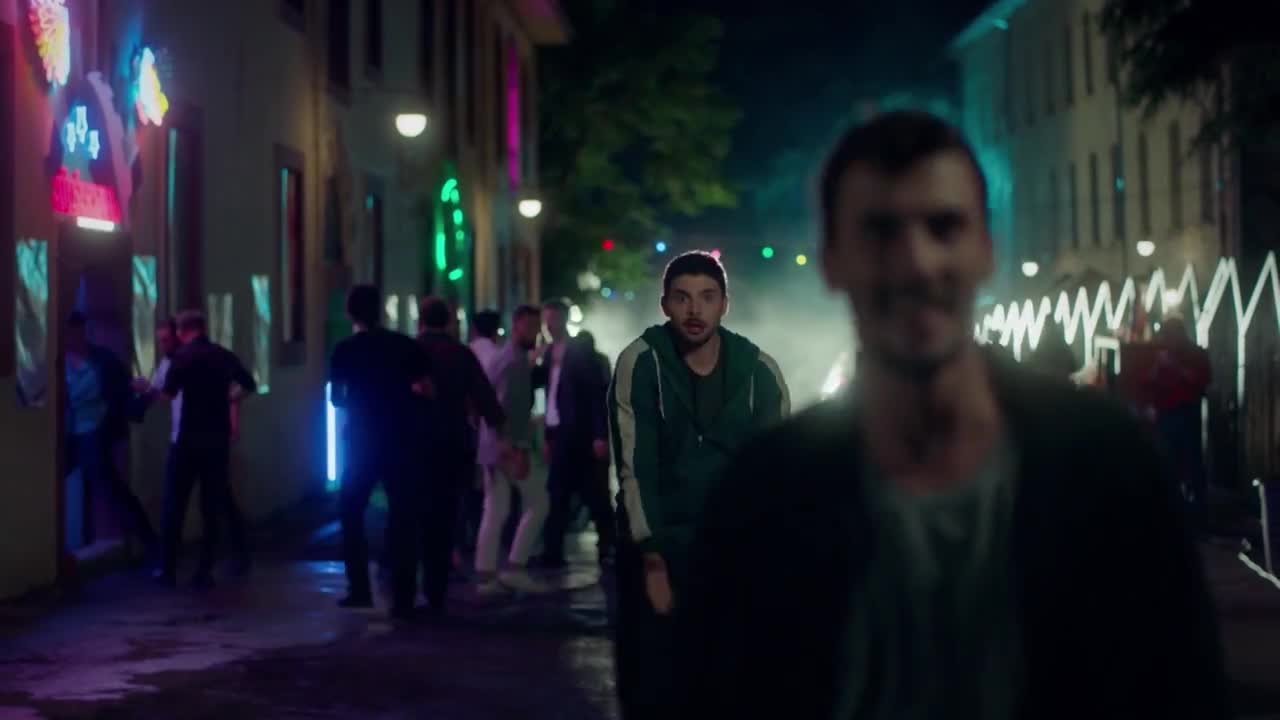 Кадры из сериала Дикий 2 серия 2 сезон (2023)