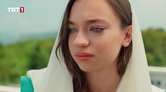 Кадры из сериала Кто сам упал, тот не плачет 1 серия 1 сезон (2023)