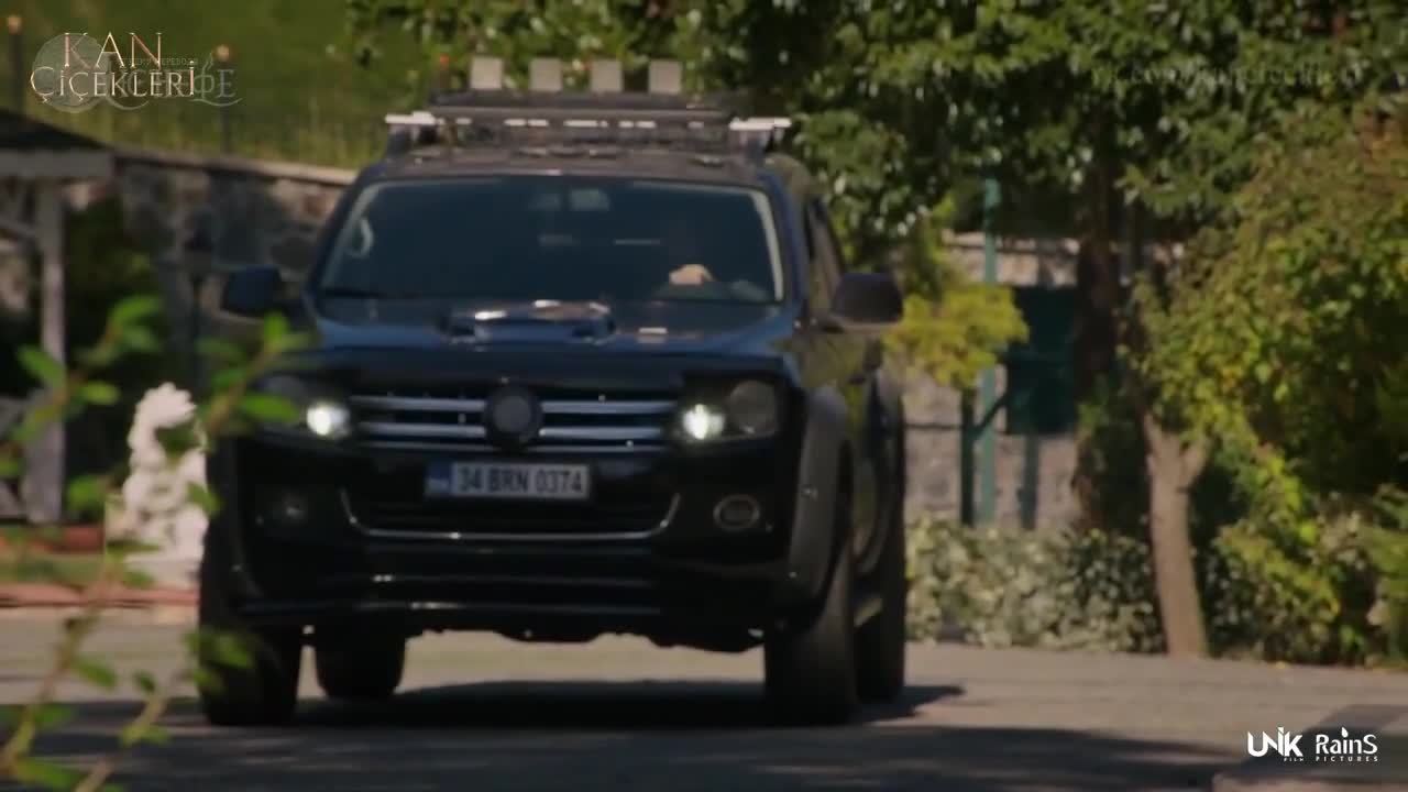 Кадры из сериала Кровавые цветы 2 серия 1 сезон (2022)