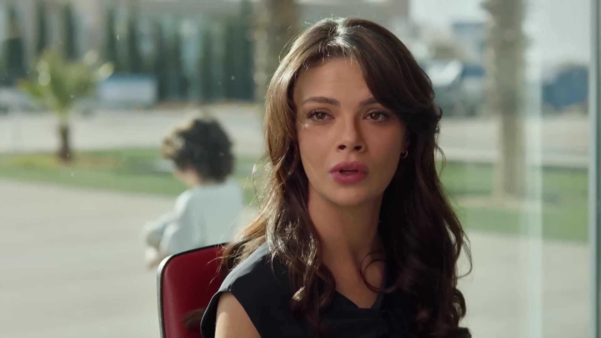 Кадры из сериала Далекий город 1 серия 1 сезон (2024)