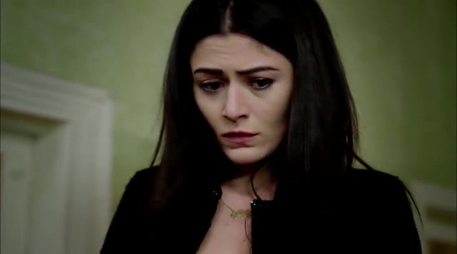 Кадры из сериала Иффет 7 серия 1 сезон (2011)