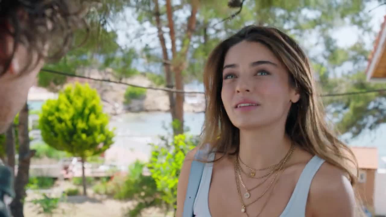Кадры из сериала Сказка на острове (2021)