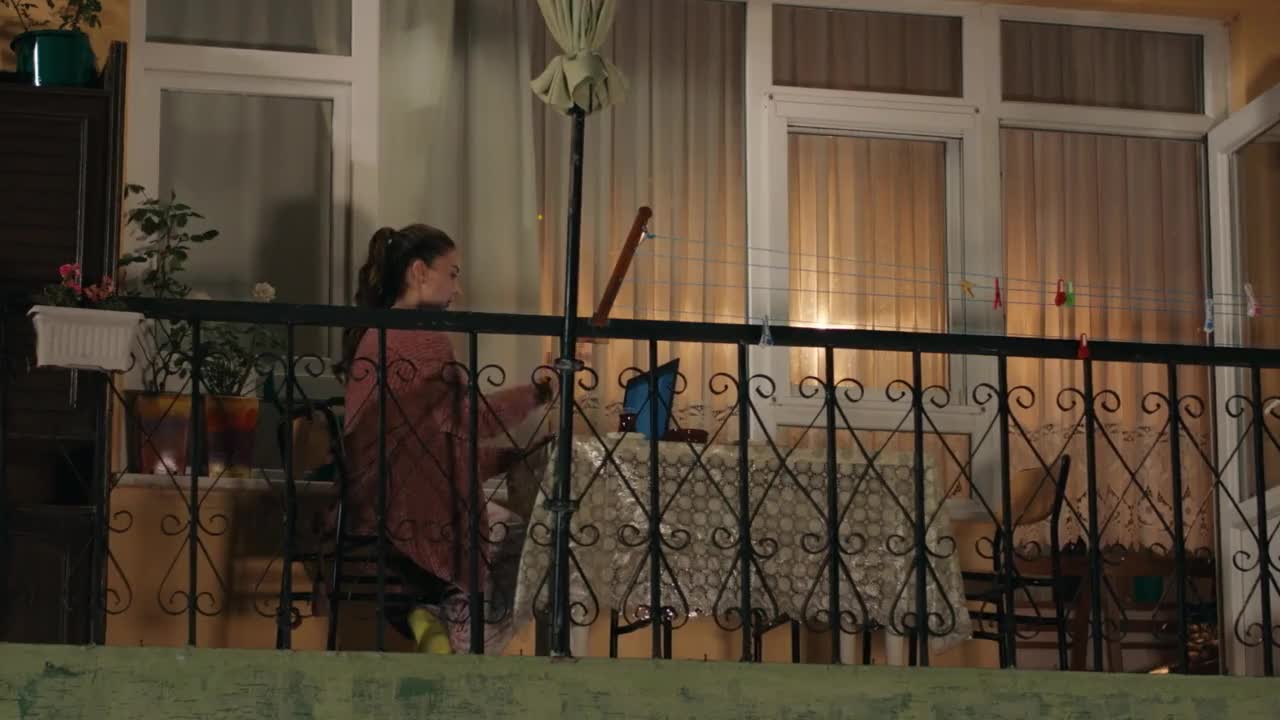 Кадры из сериала Любовь, разум, месть 3 серия 1 сезон (2021)