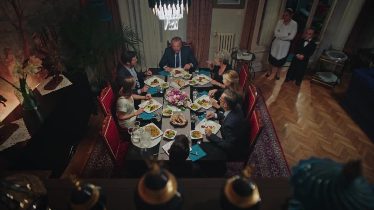Кадры из сериала Девушка за стеклом 2 серия 2 сезон (2021)