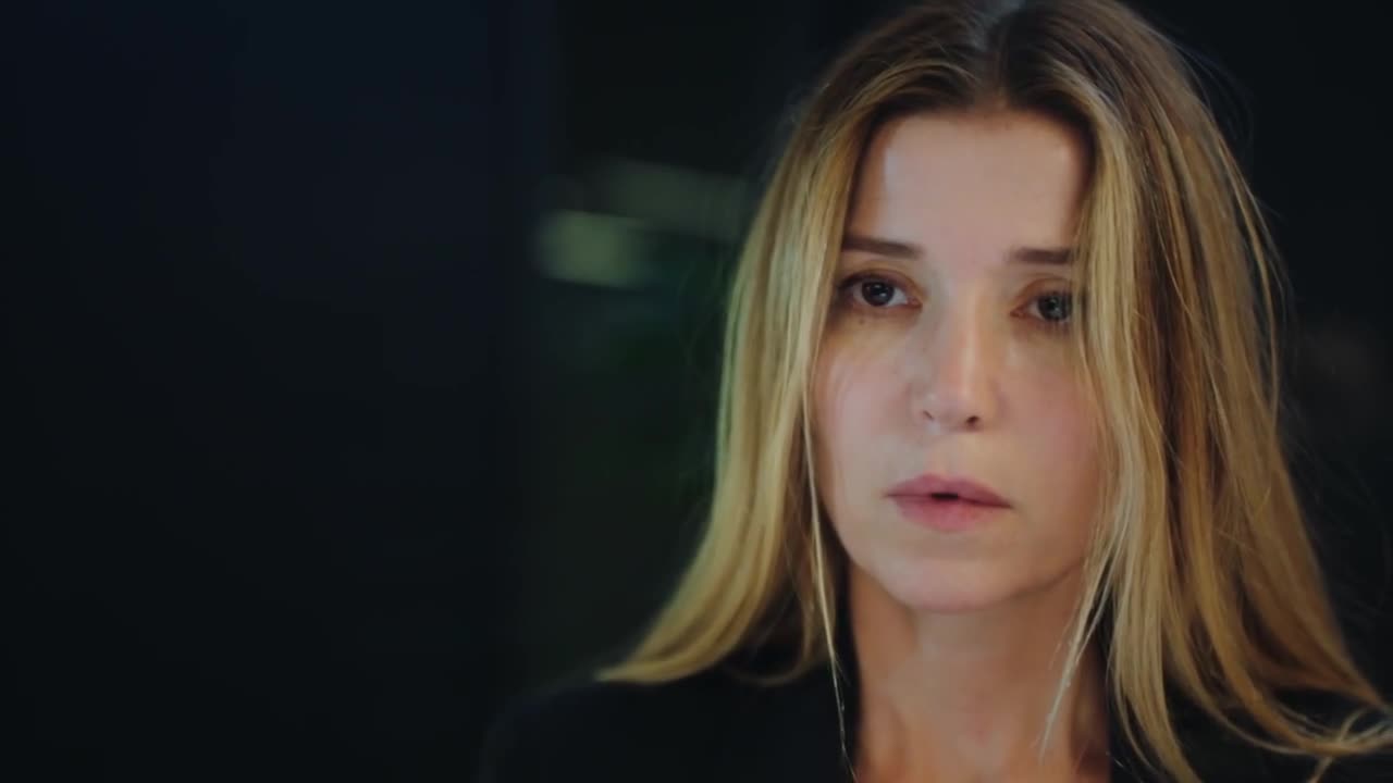 Кадры из сериала Девушка за стеклом 15 серия 3 сезон (2021)