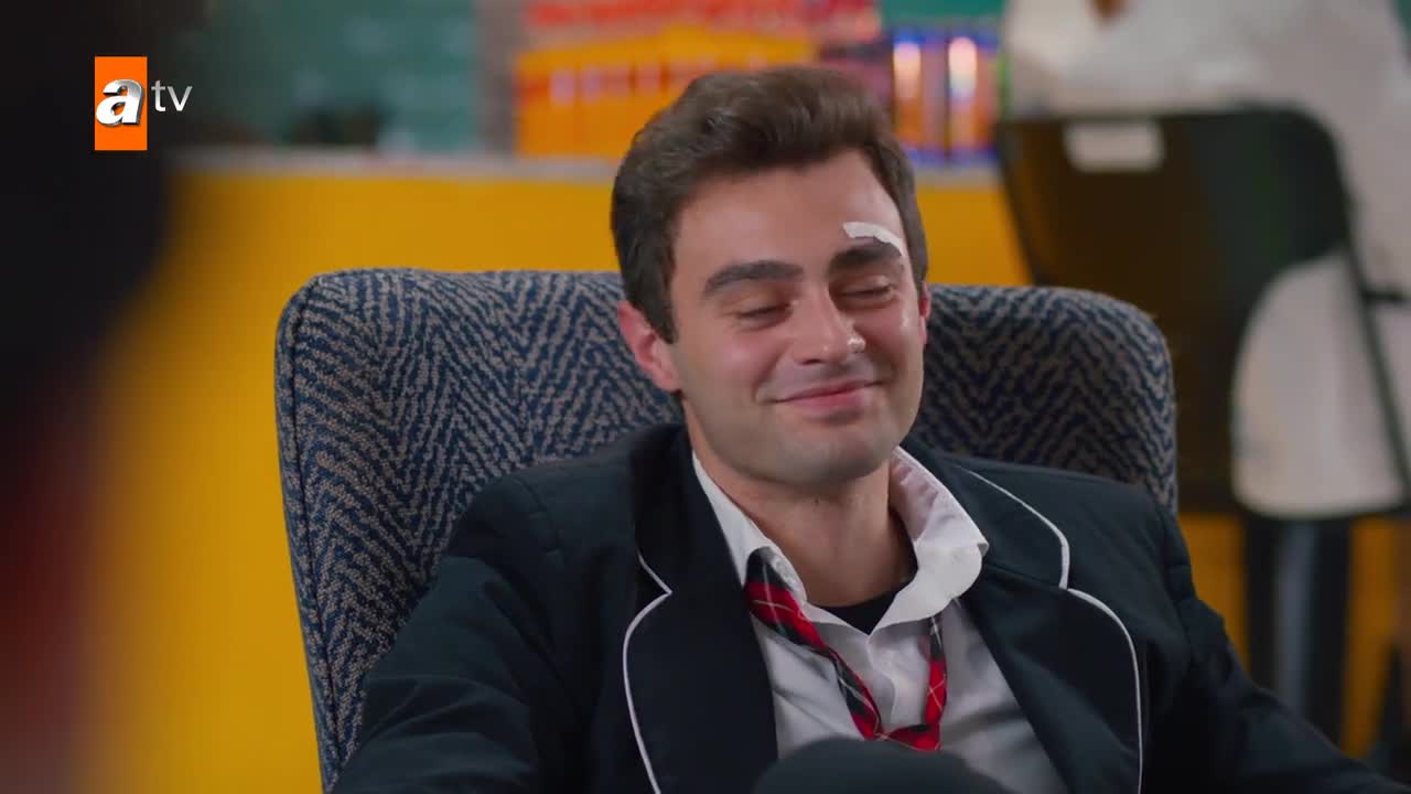 Кадры из сериала Мои братья 17 серия 4 сезон (2021)