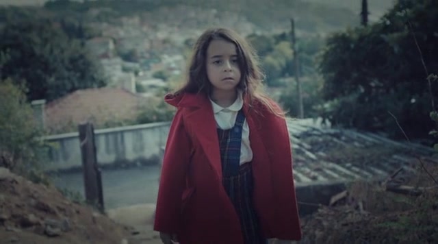Кадры из сериала Мама (2016)