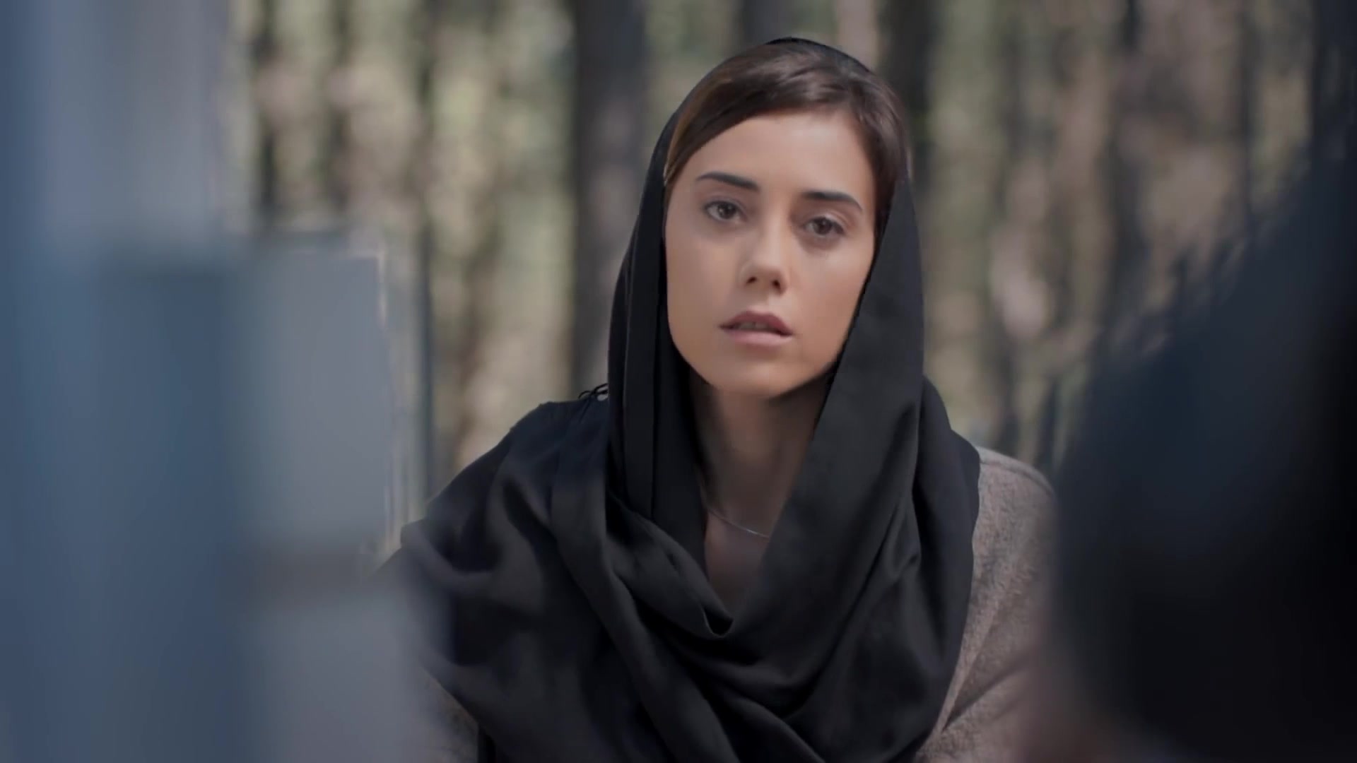 Кадры из сериала Мама (2016)