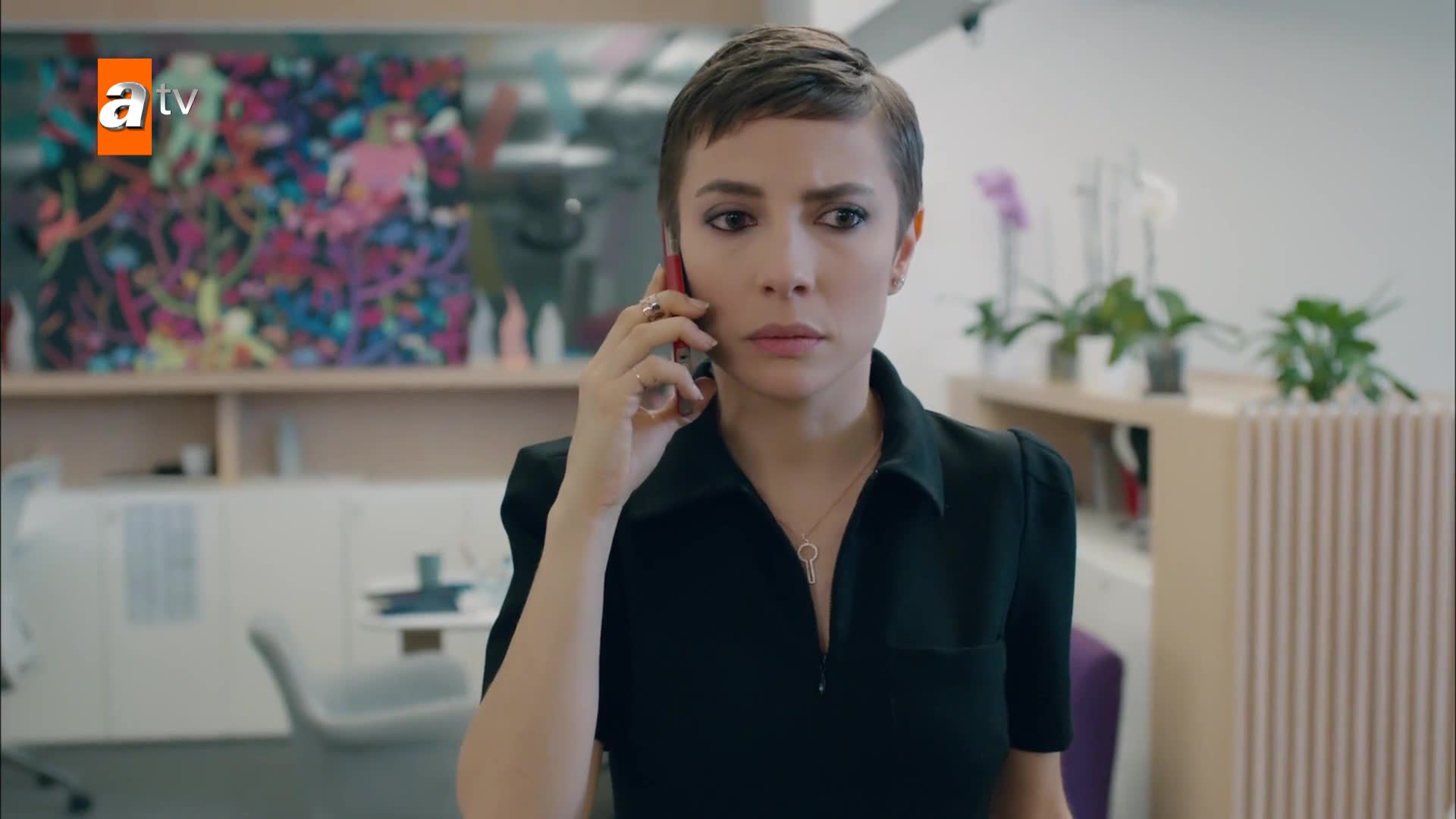 Кадры из сериала 8 дней 4 серия 1 сезон (2018)