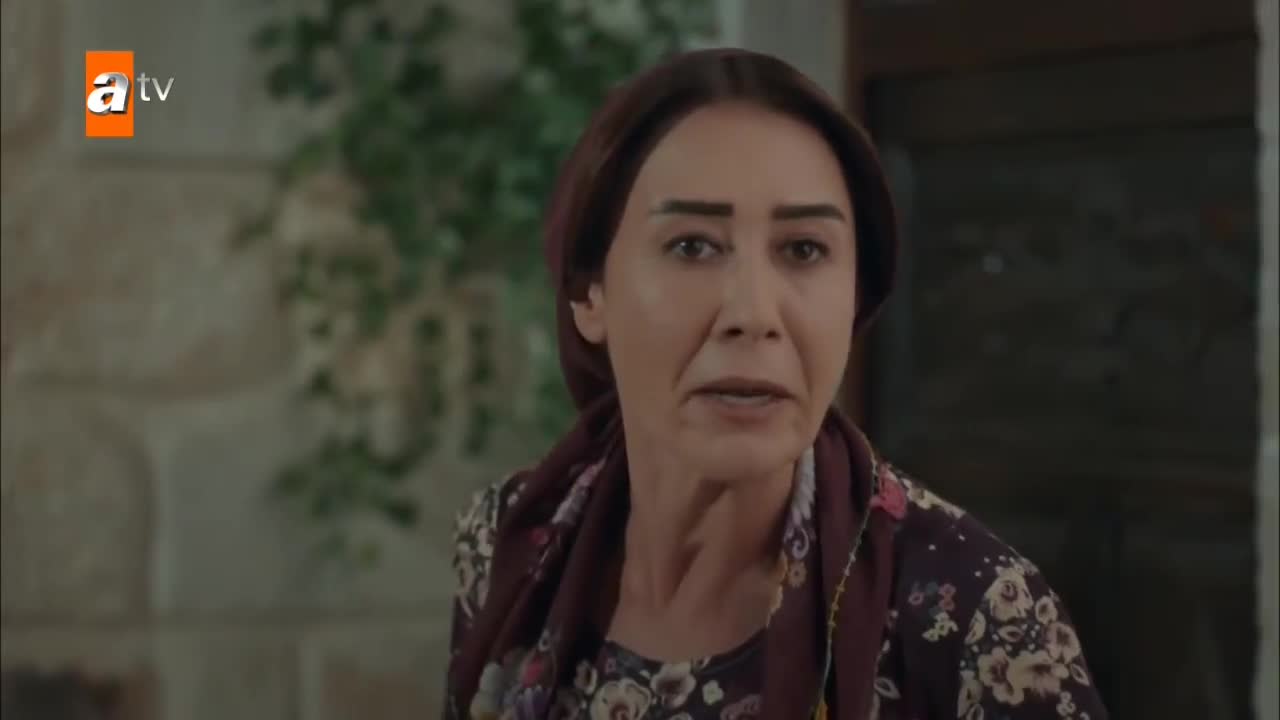 Кадры из сериала Любовь и Мави 7 серия 2 сезон (2016)
