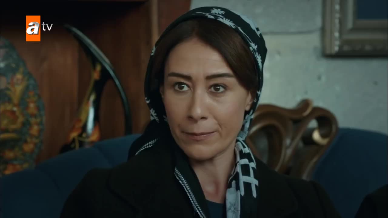 Кадры из сериала Любовь и Мави 17 серия 2 сезон (2016)