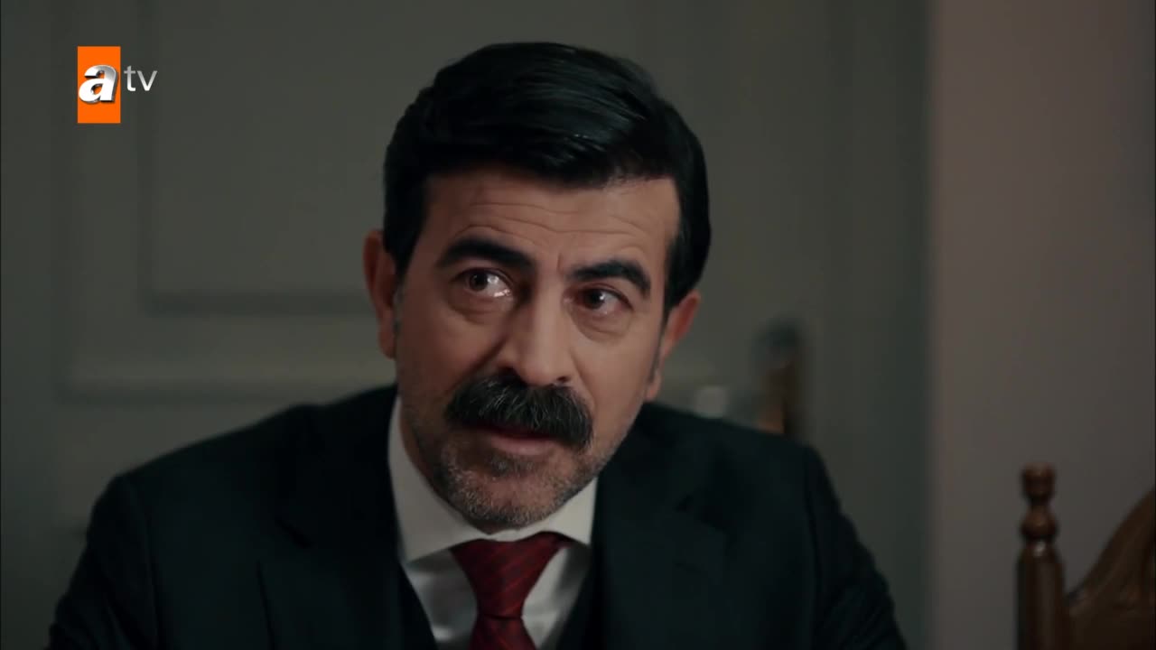 Кадры из сериала Нападающий (2021)