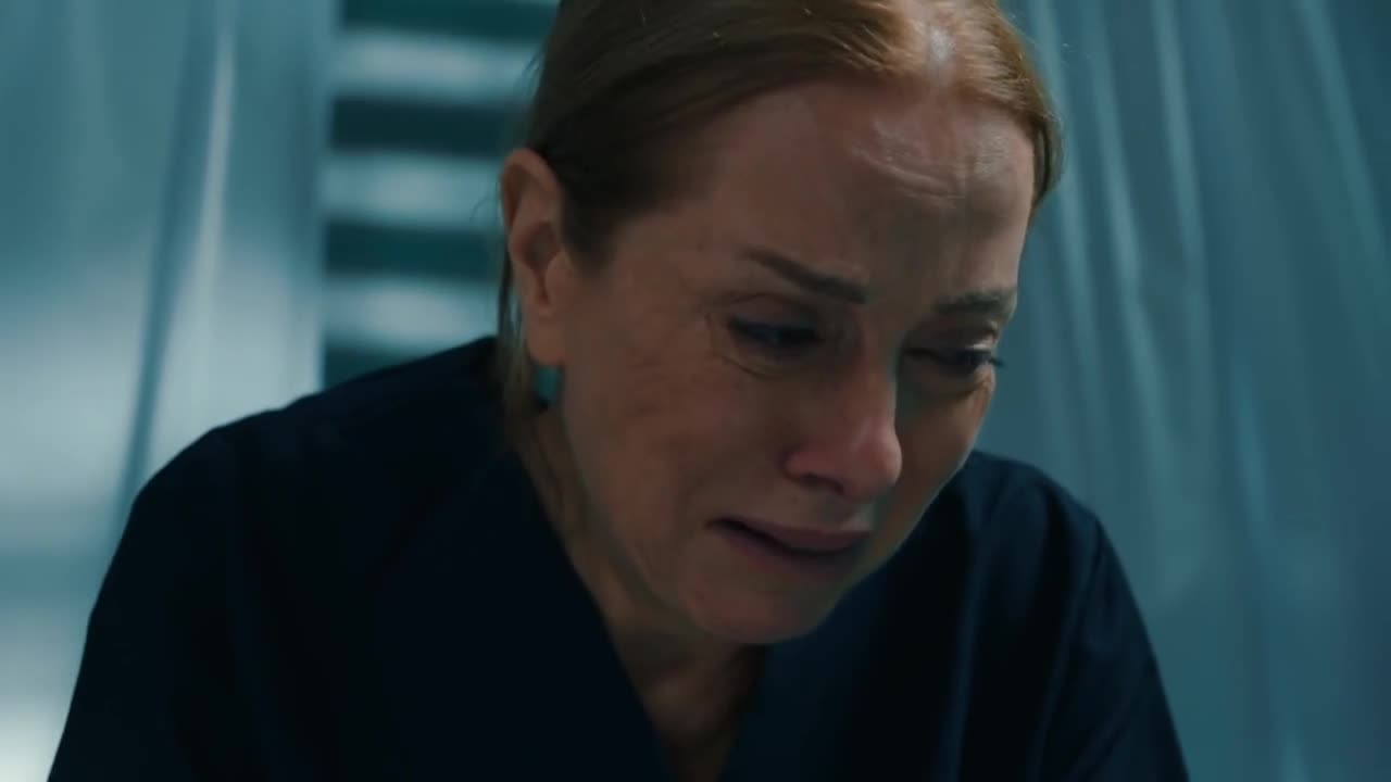 Кадры из сериала Яркое пламя 3 серия 1 сезон (2020)
